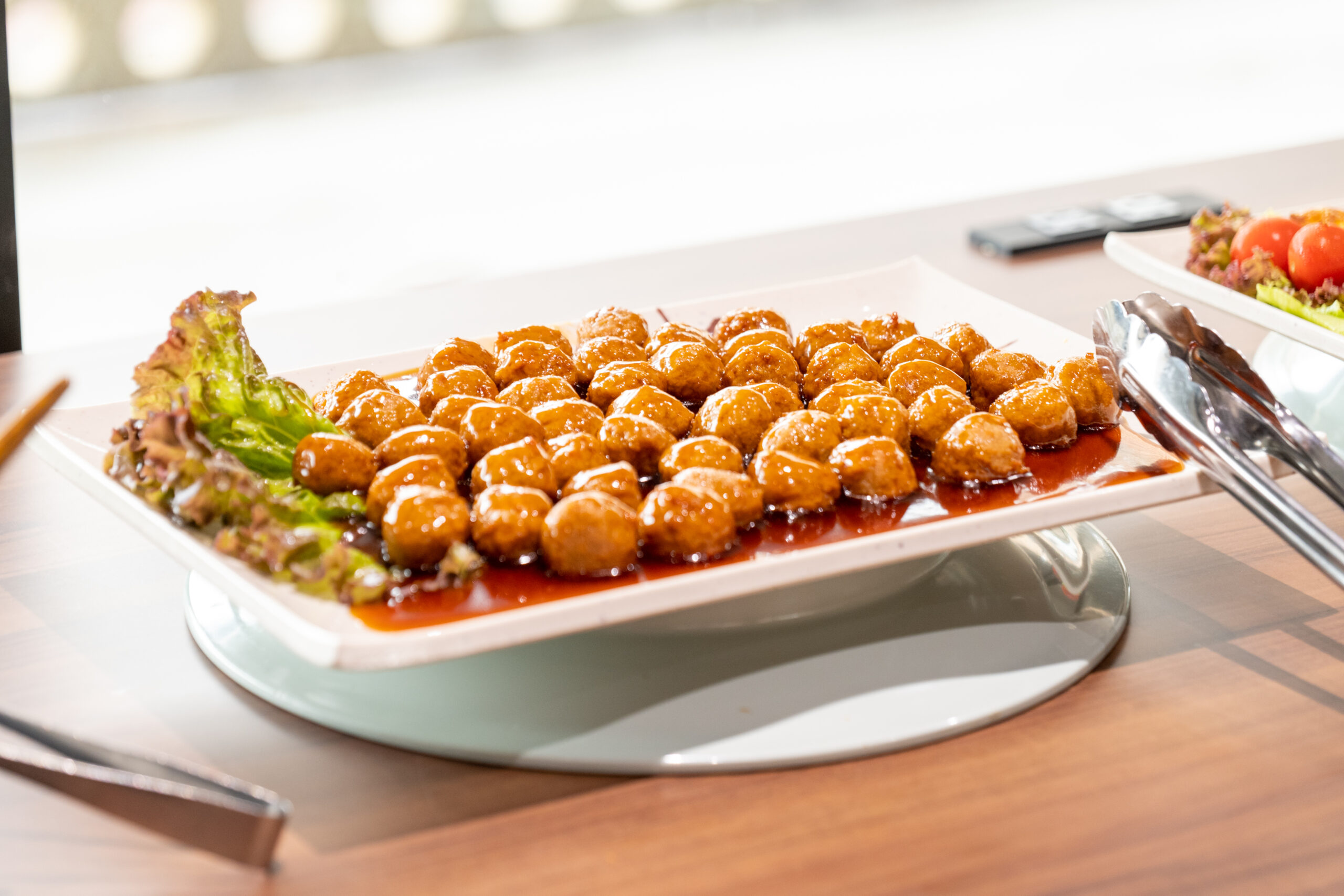 Food-counter-meatballs-1-scaled